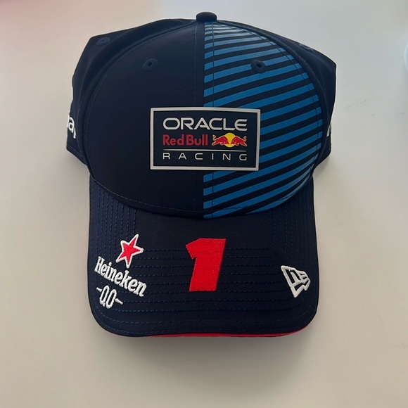 NWT Oracle RedBull Racing Hat - Picture 1 of 6